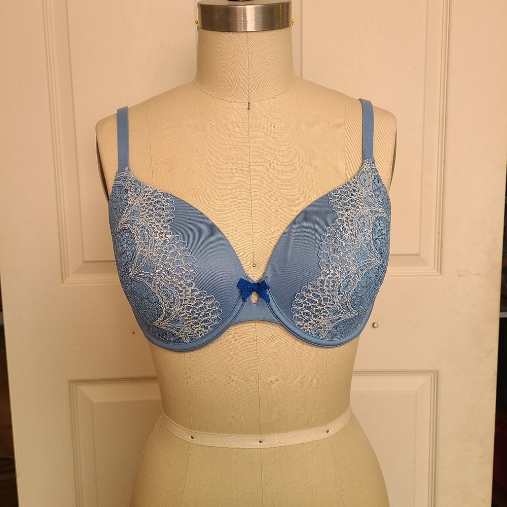 Victorias secret lines perfect coverage bra blue